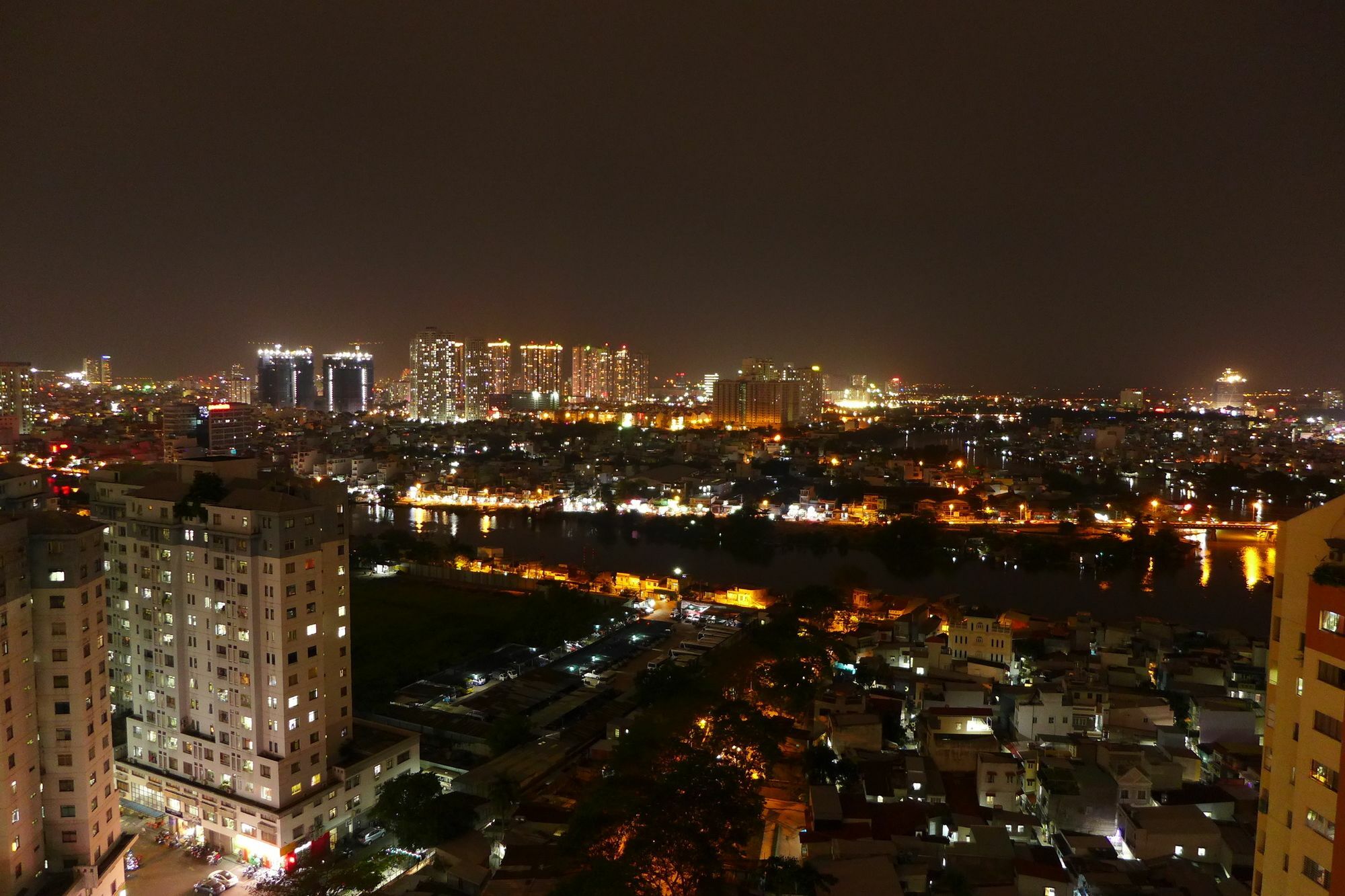 Hewahome Ho Chi Minh City Exterior photo